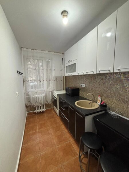 Berceni, str. Covasna, renovat