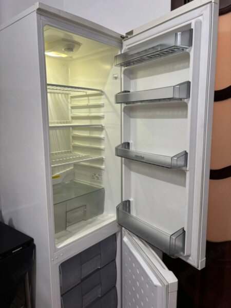 Berceni, str. Covasna, renovat